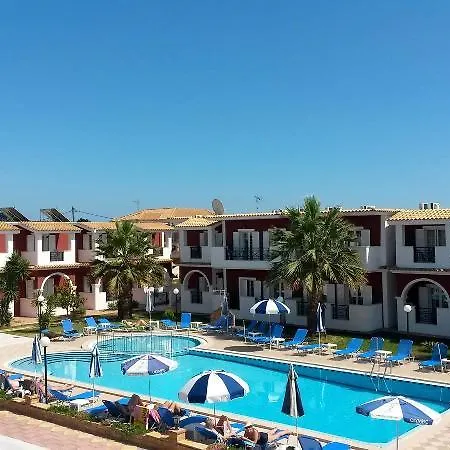 Yakinthos فندق 2*