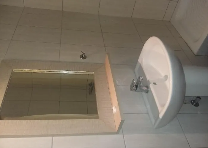 Hotel Yakinthos